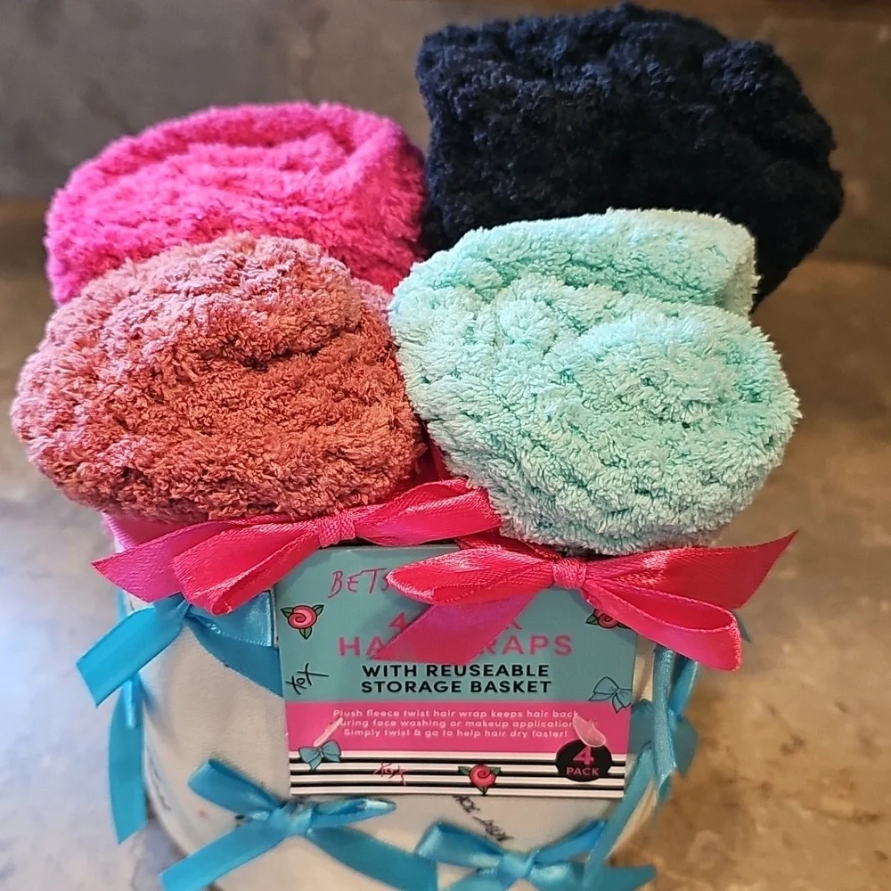 Betsey Johnson Hair Wraps/Towels 4-Pack